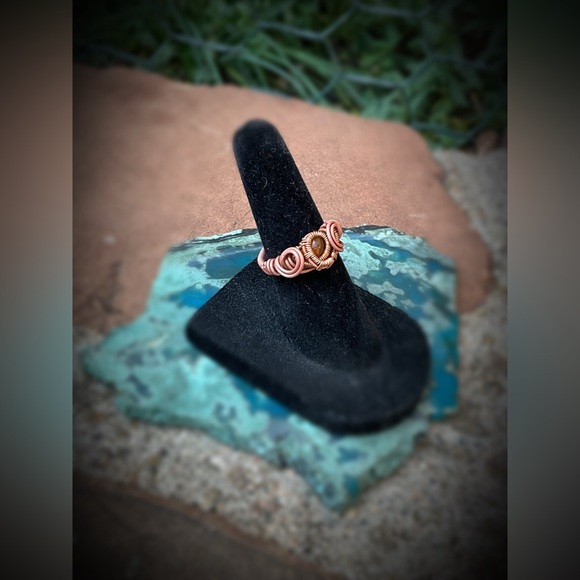 Hand Crafted Ethiopian Opal Ring - Picture 4 of 11